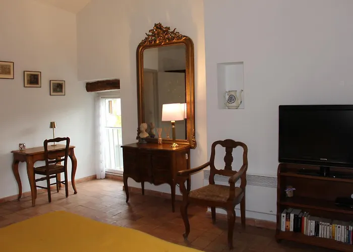 Le Bastidon, Gite Des Lucioles En Provence