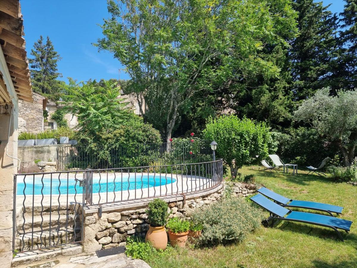 Le Bastidon, Des Lucioles En Provence * Montségur-sur-Lauzon